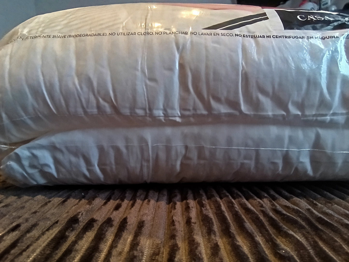 Almohadas  50 x 70 144 hilos premium
